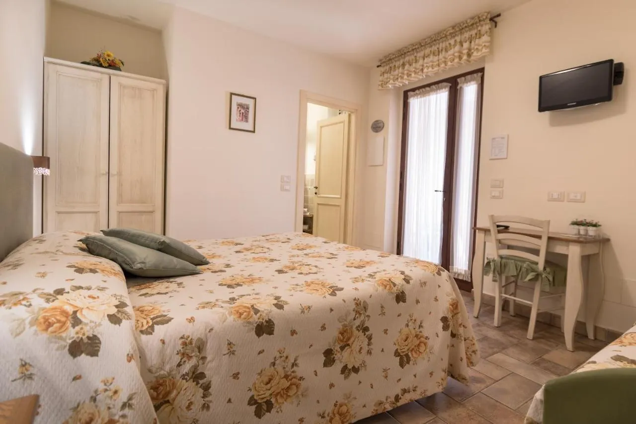 Rosa Di Assisi Bed & Breakfast Bastia Umbra