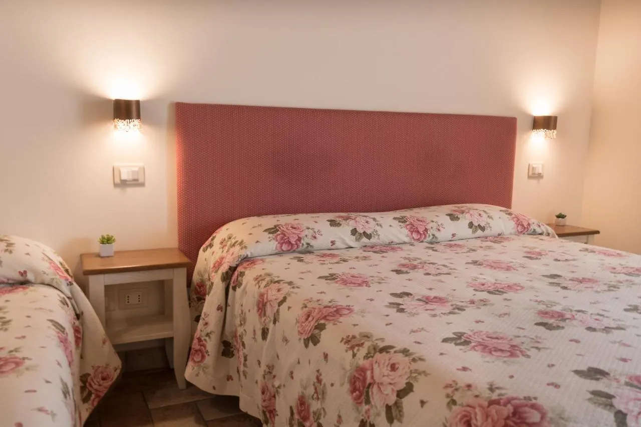 ****  Rosa Di Assisi Bed & Breakfast Bastia Umbra Italy